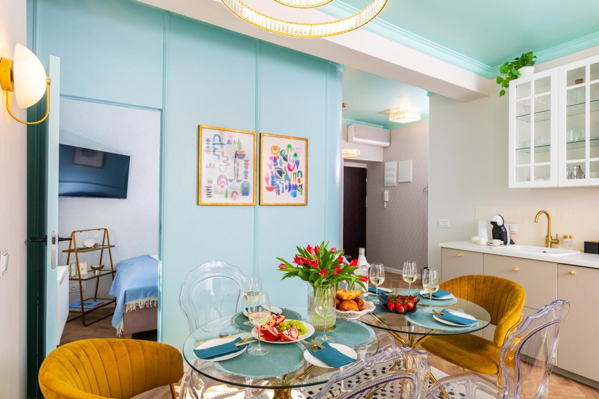 Old Town Air Conditioning Stylish Free Parking Apartment