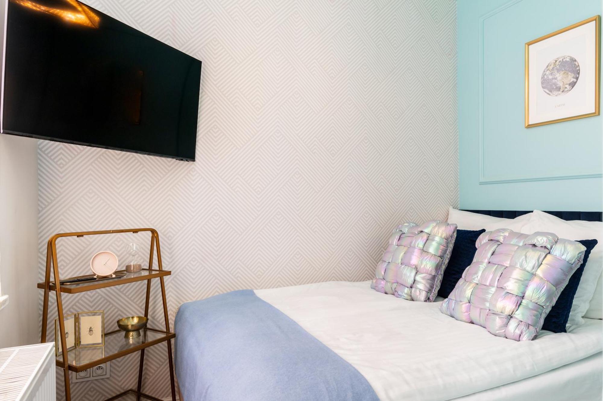 Old Town Air Conditioning Stylish Free Parking Krakau